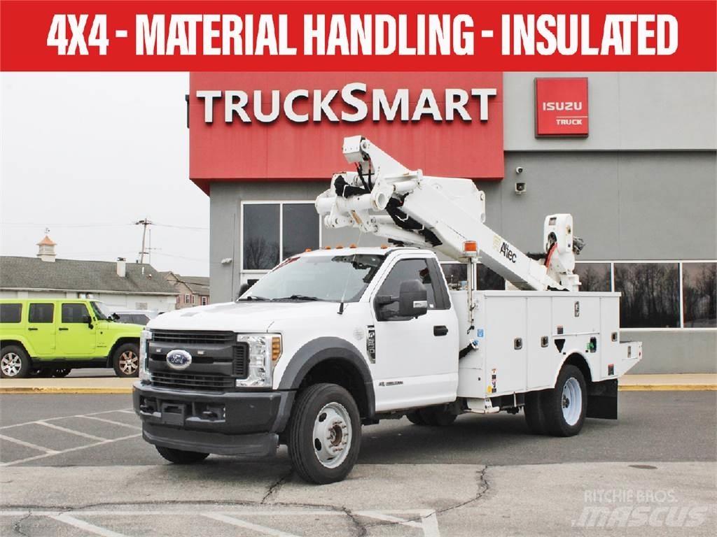 Ford F550 Teherautóra szerelt emelők és állványok
