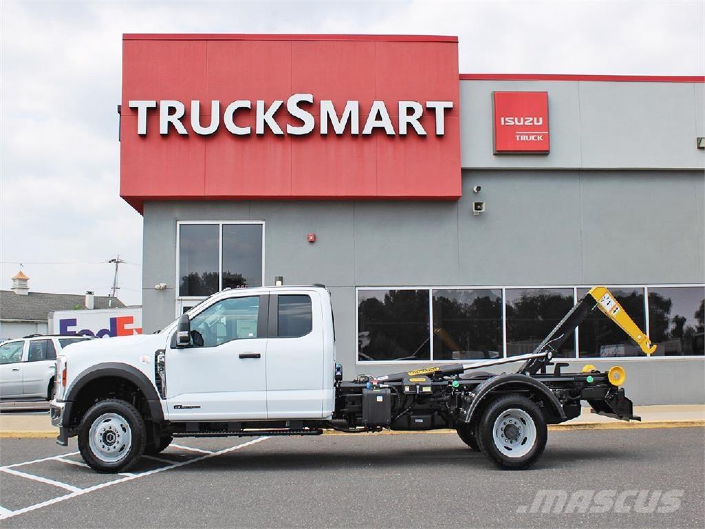Ford F550 Billenő teherautók
