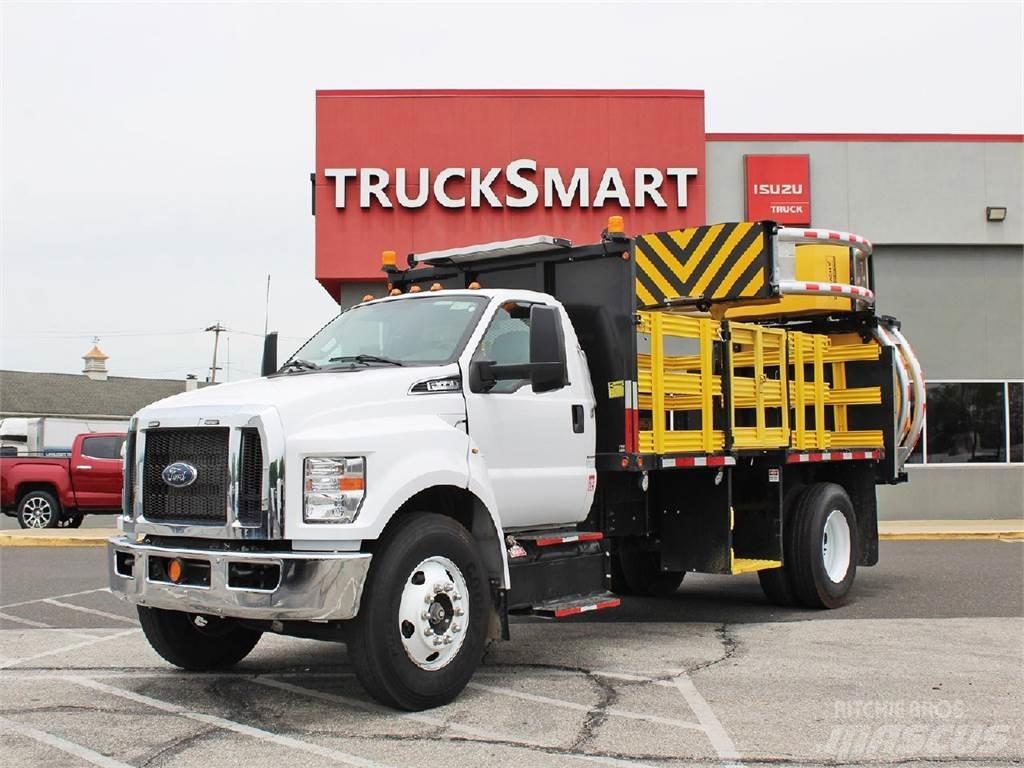 Ford F650 Közúti karbantartó haszongépek