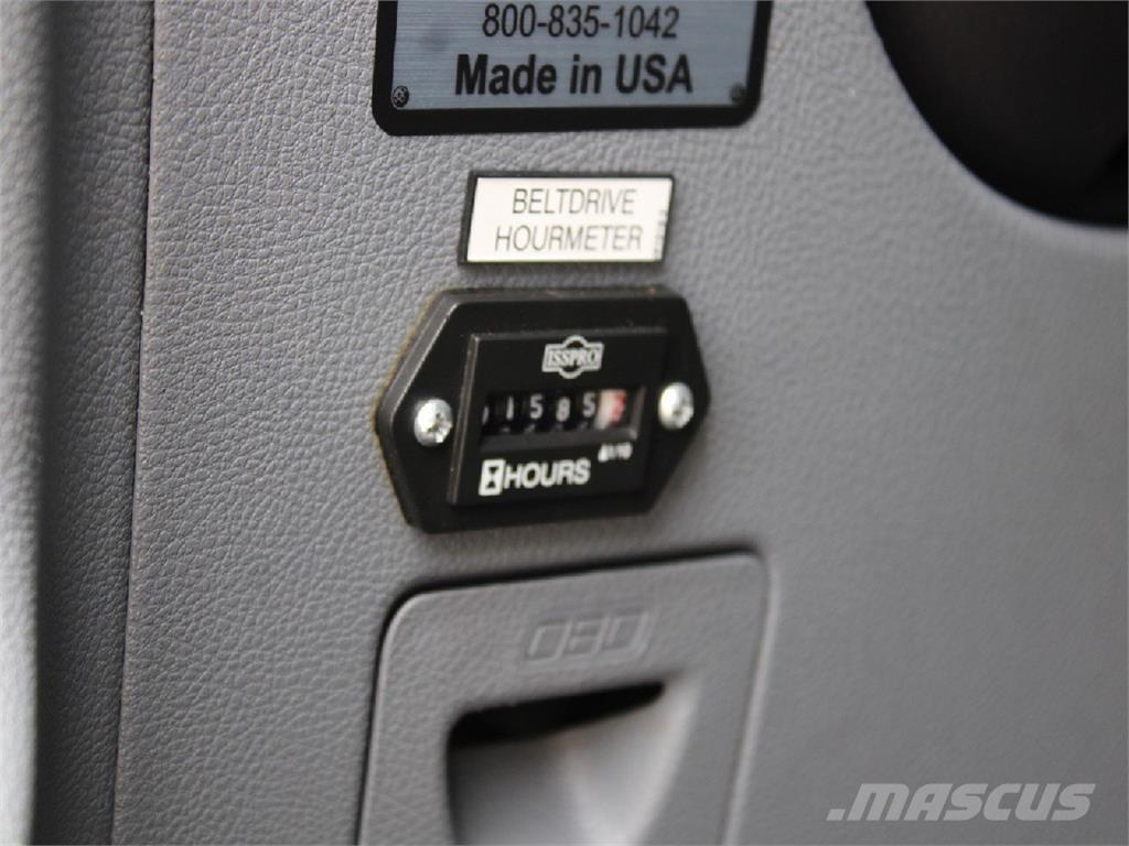 Ford Transit Közúti karbantartó haszongépek