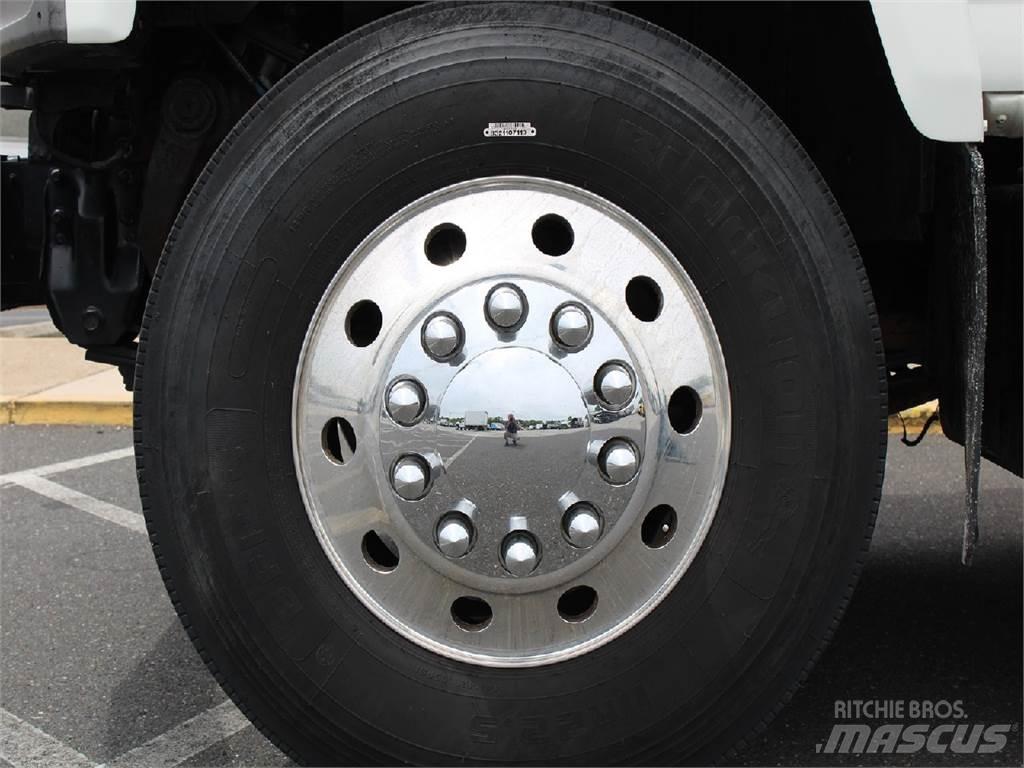 GMC 7500 Deszkaszállító teherautók