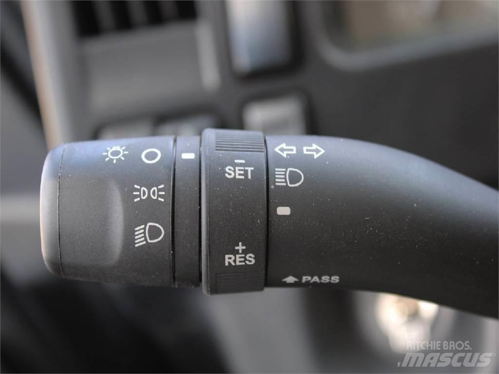 Isuzu FTR Dobozos teherautók