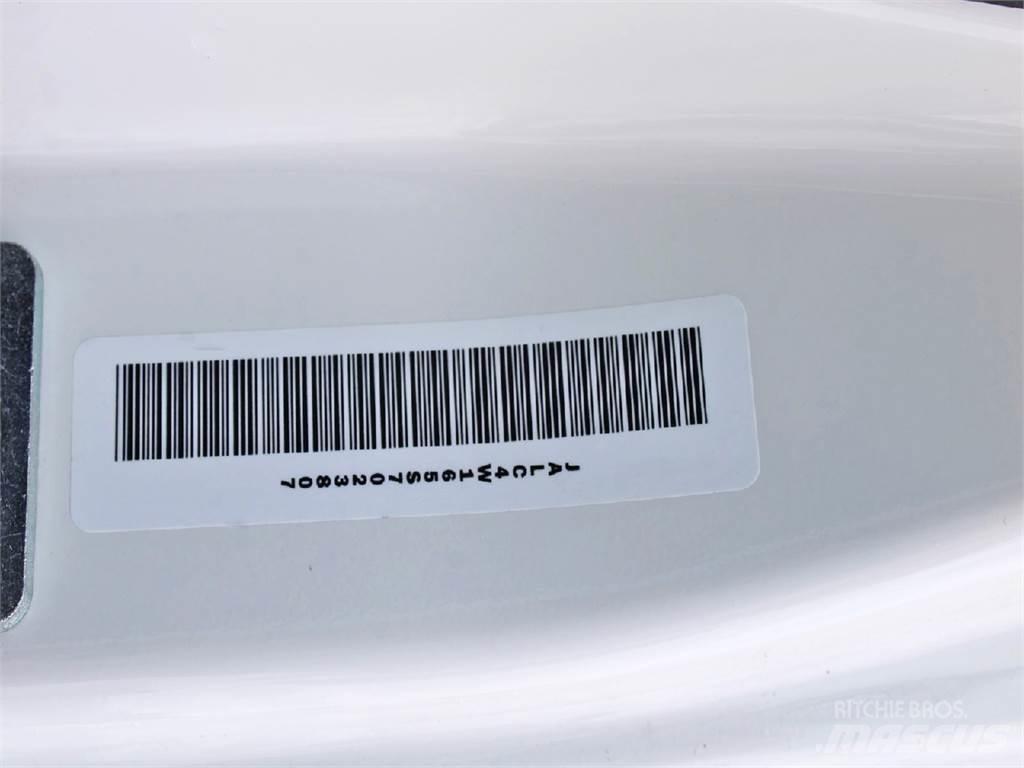 Isuzu NPR-HD Dobozos teherautók