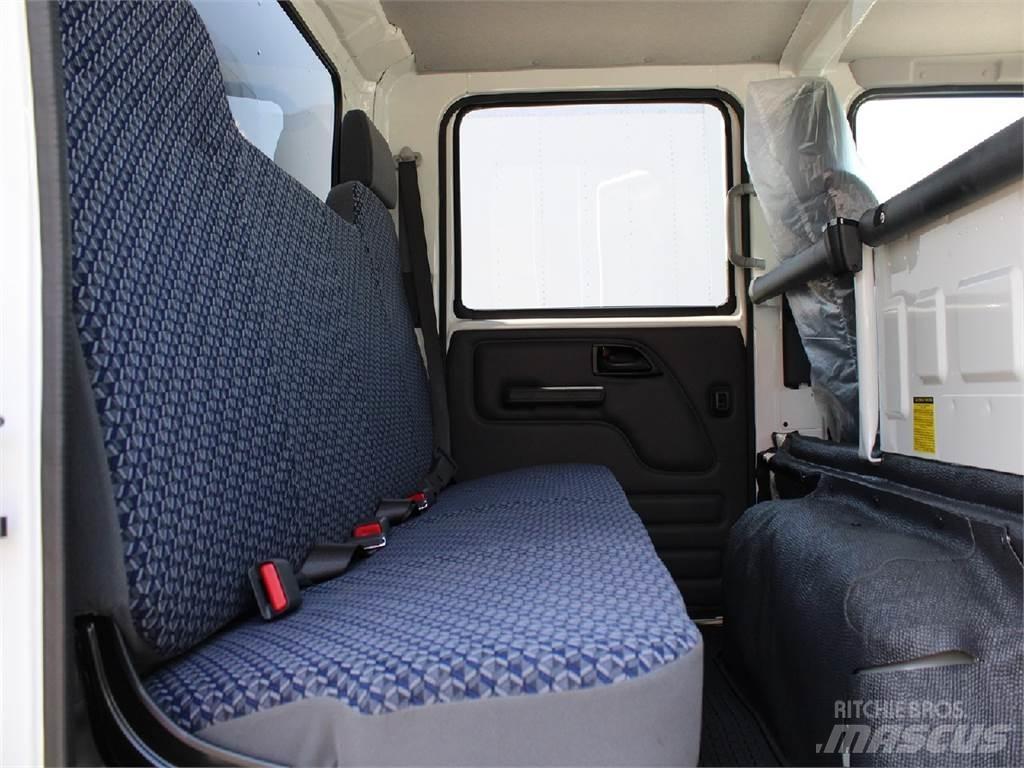 Isuzu NRR Dobozos teherautók