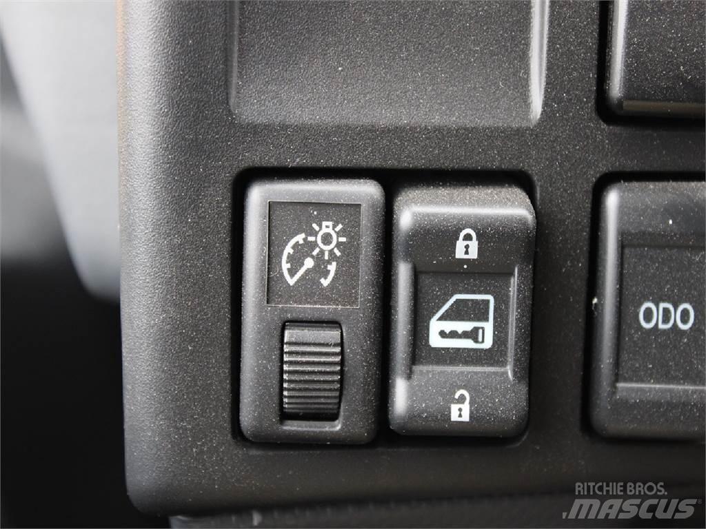 Isuzu NRR Multifunkciós teherautók