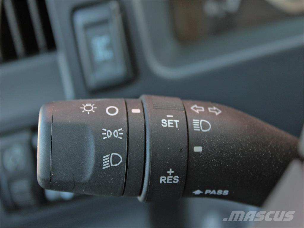 Isuzu NRR Közúti karbantartó haszongépek