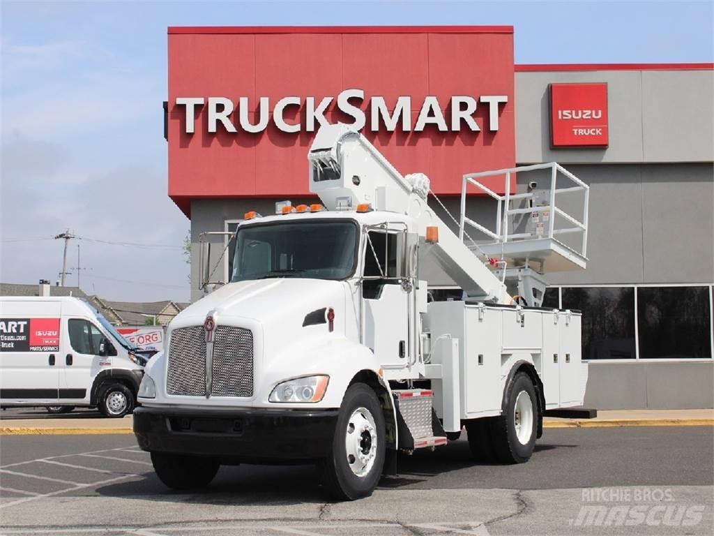 Kenworth T370 Teherautóra szerelt emelők és állványok