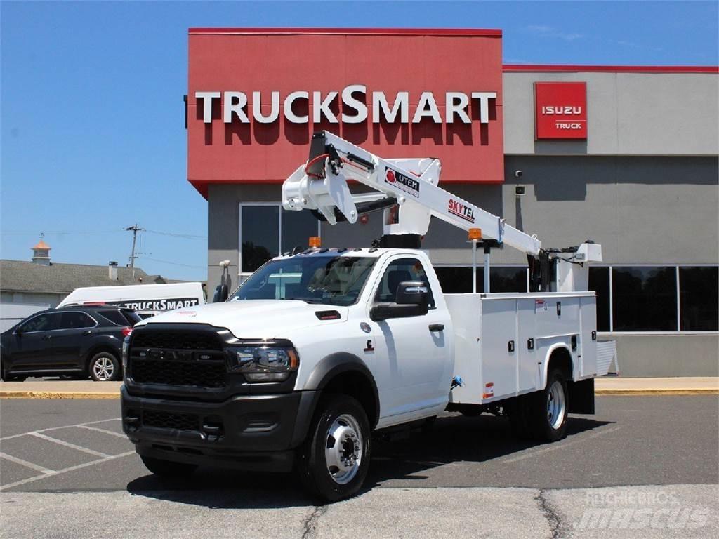 RAM 5500 Teherautóra szerelt emelők és állványok