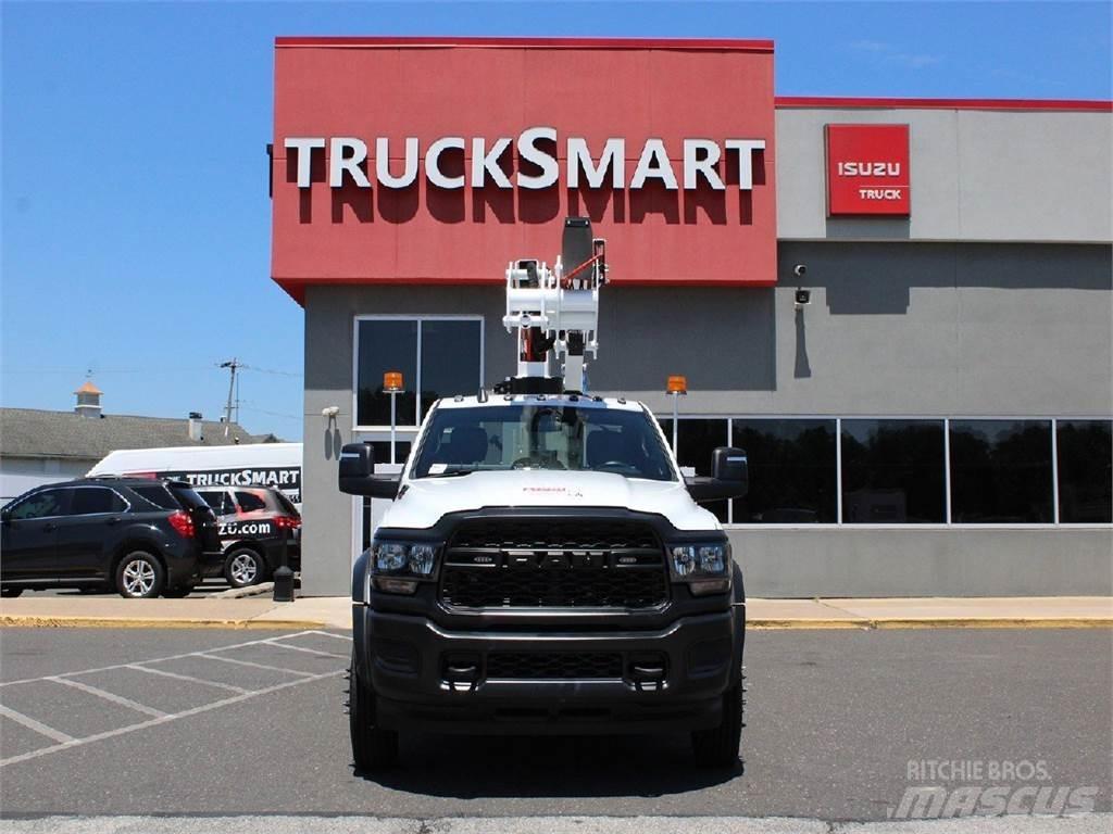 RAM 5500 Teherautóra szerelt emelők és állványok