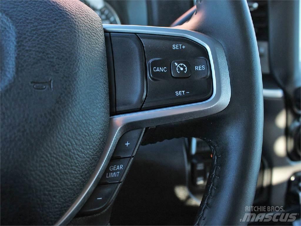 RAM 5500 Horgos rakodó teherautók