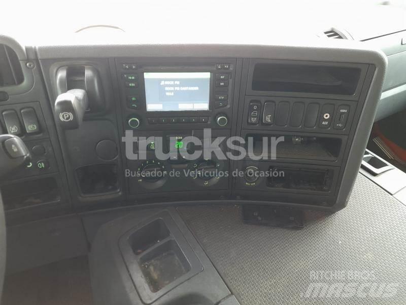 Scania P280 Dobozos teherautók