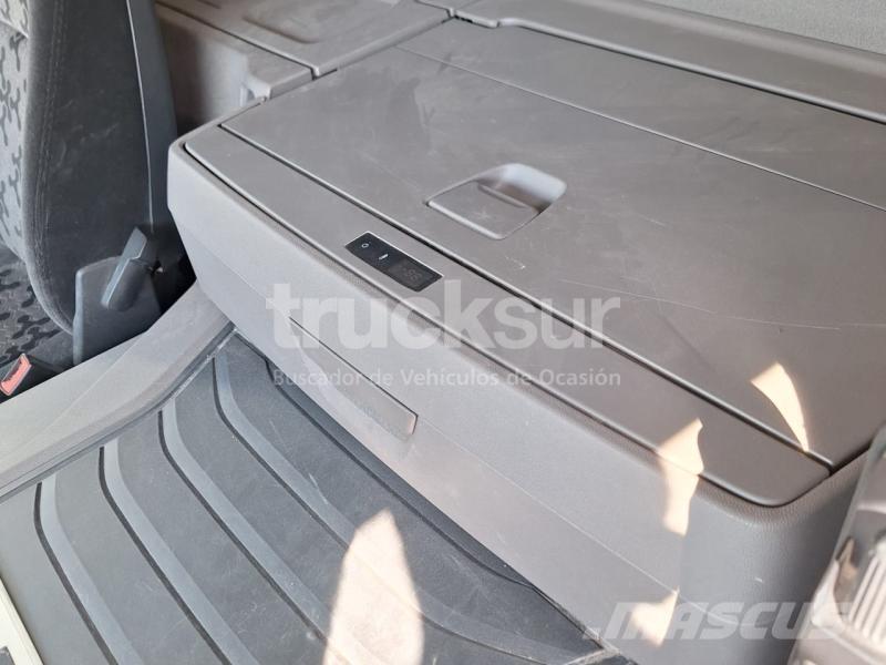 Scania P450 Nyergesvontatók