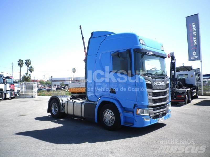 Scania R450 Nyergesvontatók