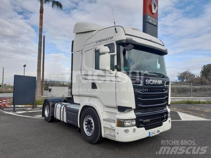 Scania R520 Nyergesvontatók