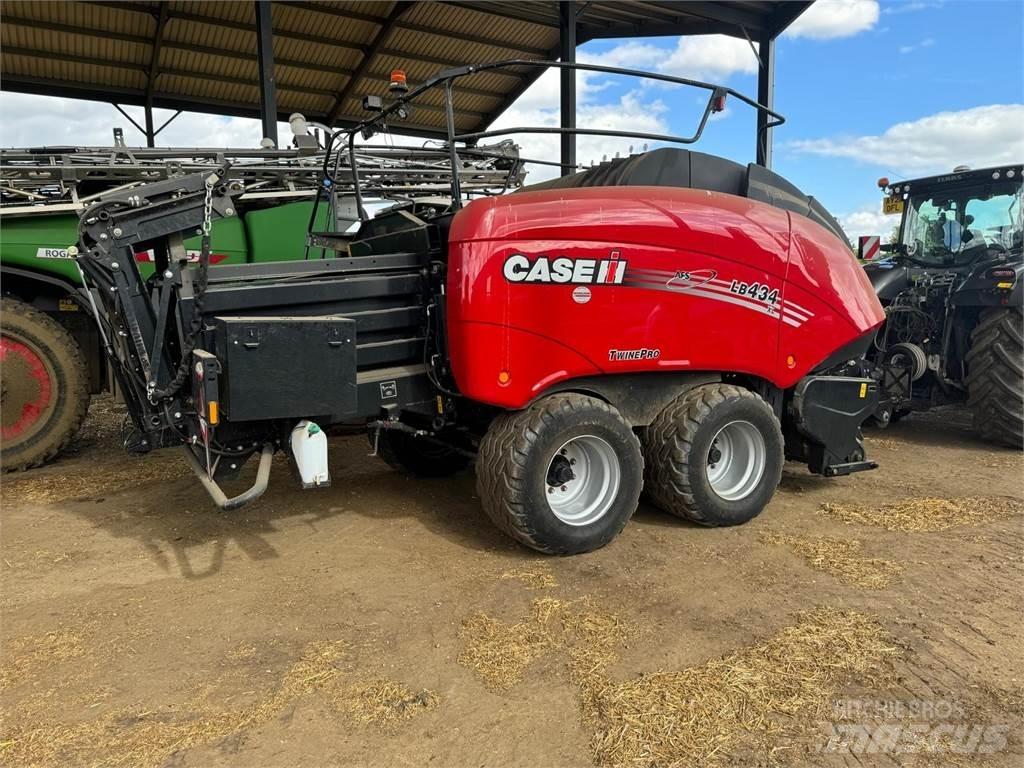 Case IH LB 434 Szögletes bálázók