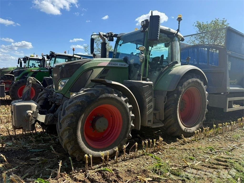 Fendt 724 Traktorok