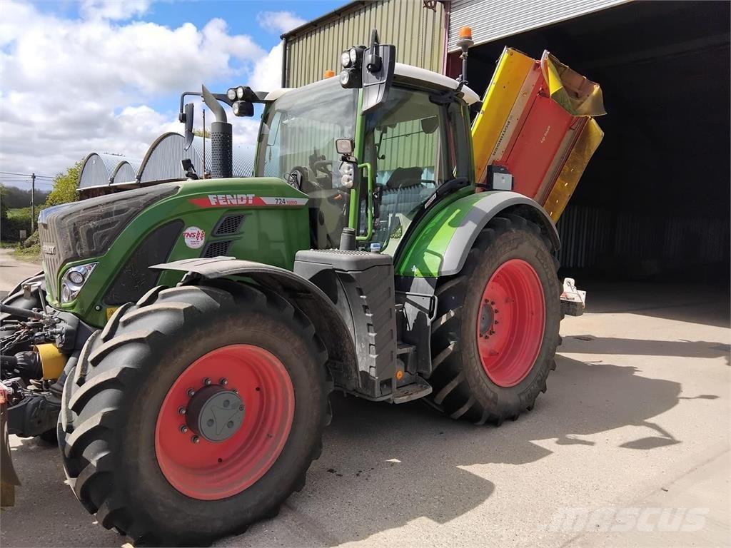 Fendt 724 Traktorok