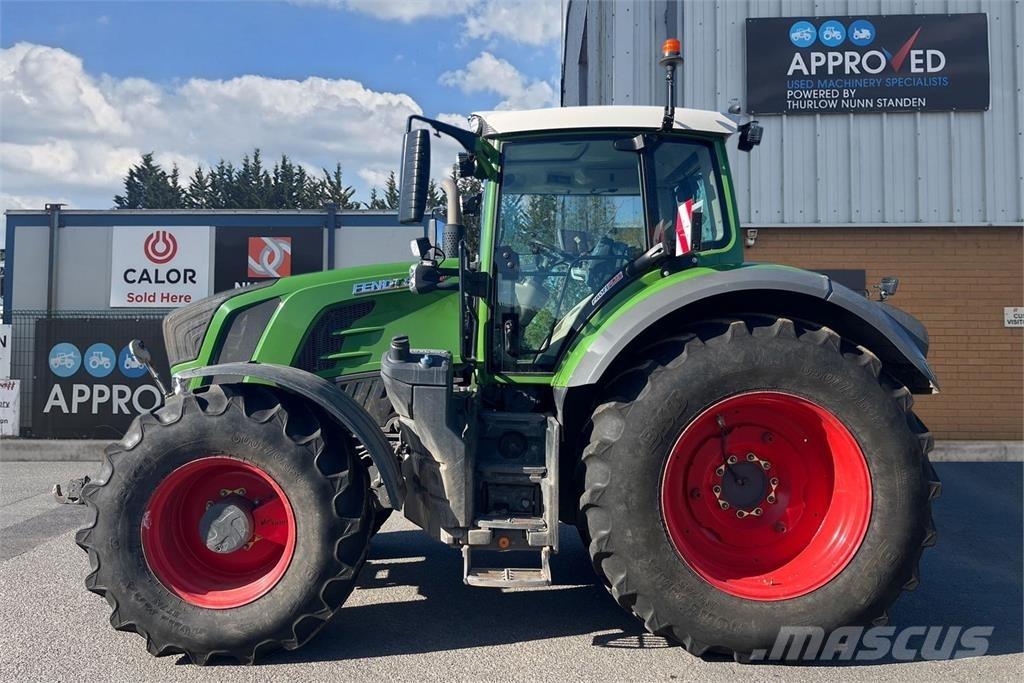 Fendt 828 VARIO Traktorok