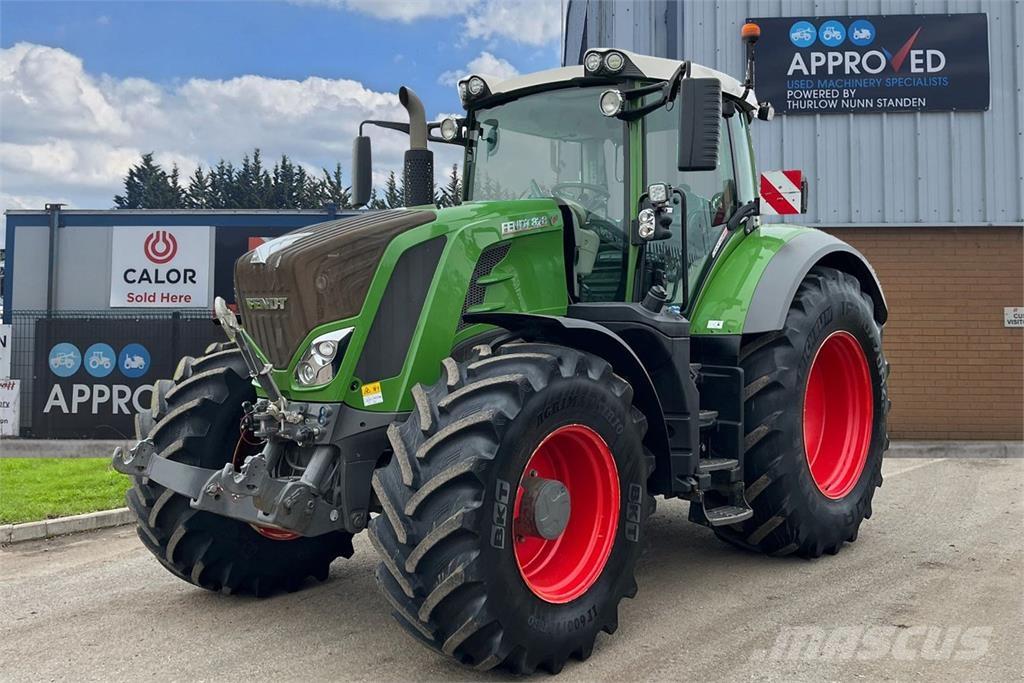 Fendt 828 VARIO S4 Traktorok