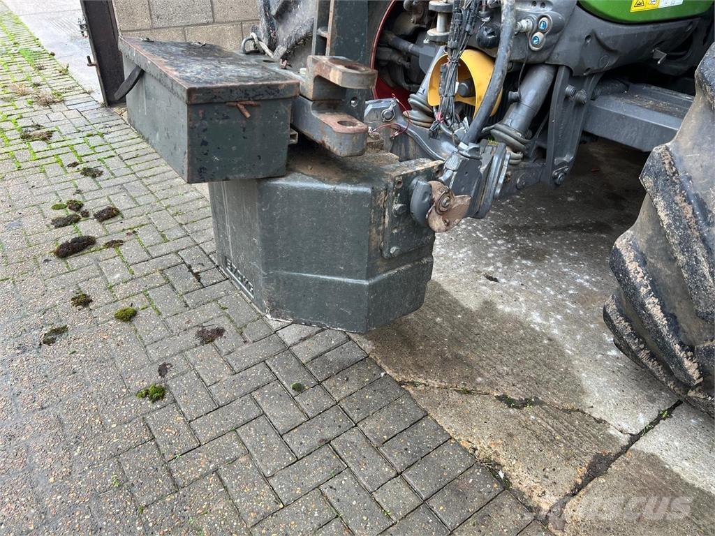 Fendt 870KG Orr súlyok