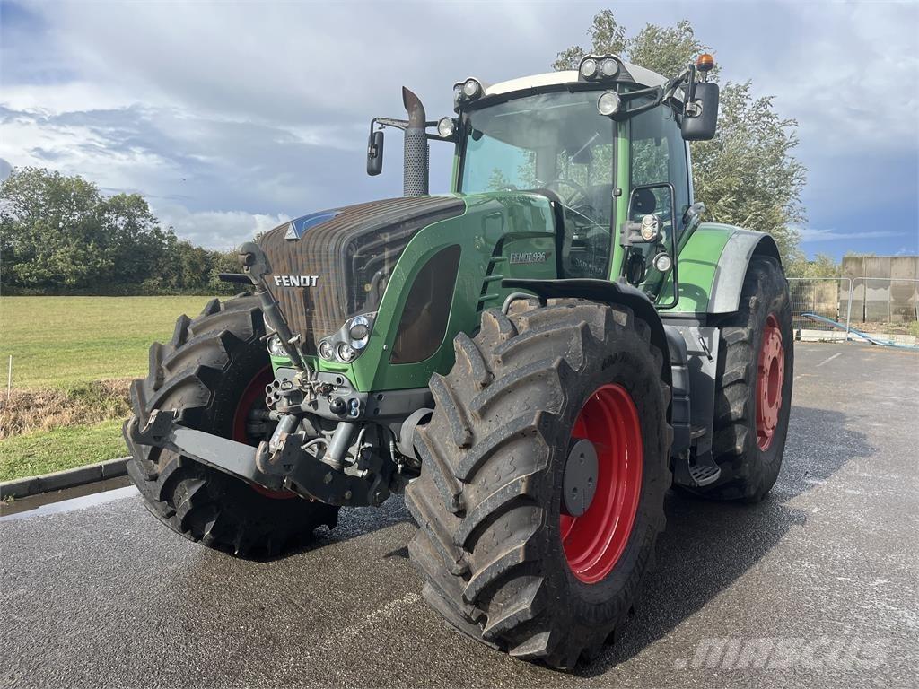 Fendt 936 PROFI Traktorok