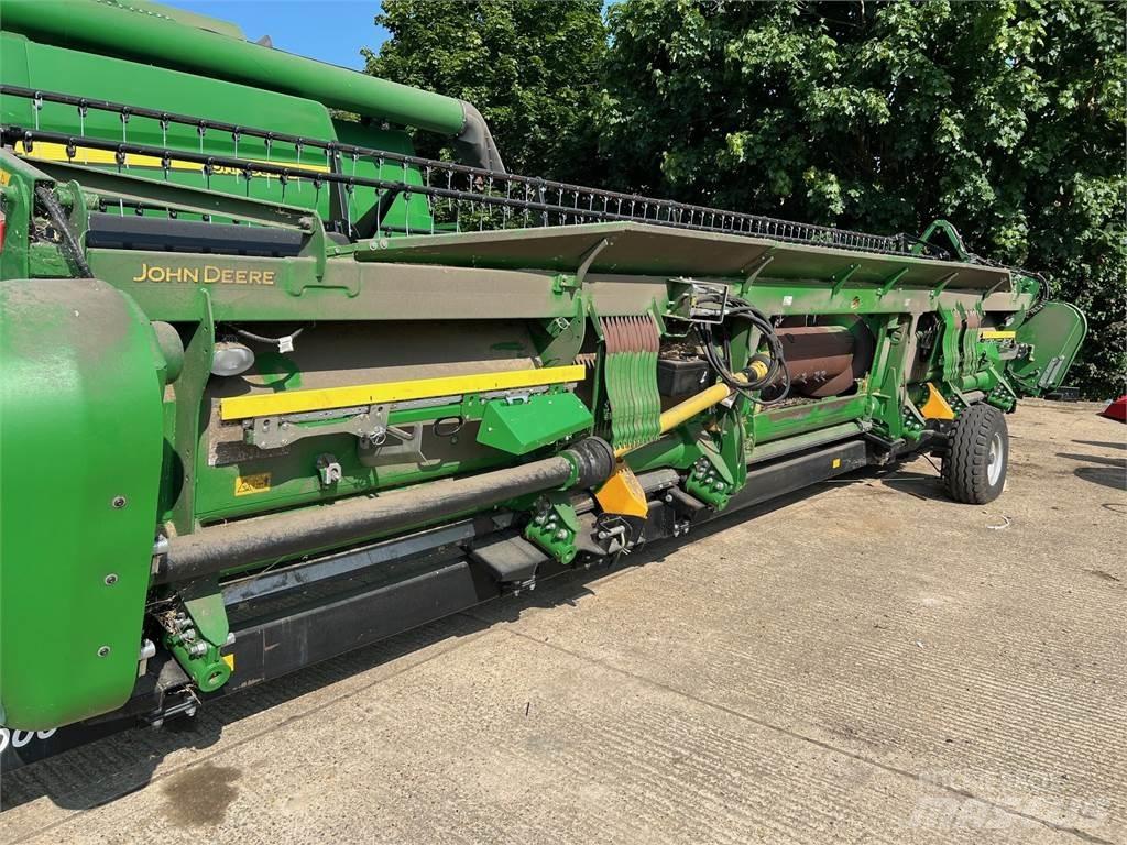 John Deere T670I Kombájnok