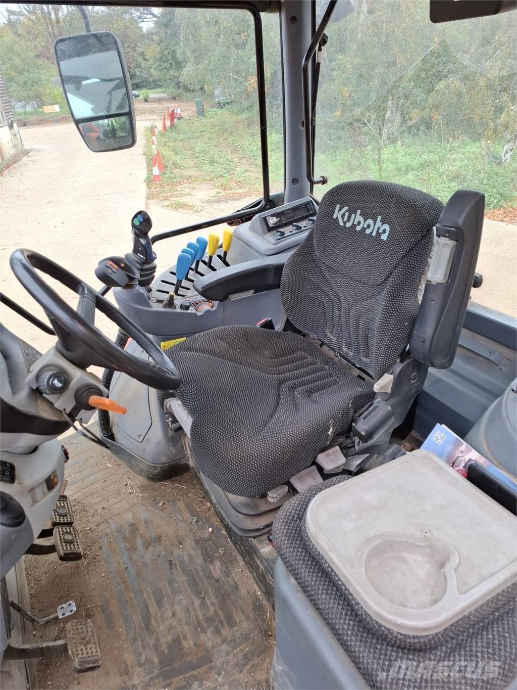 Kubota M7-152 Traktorok