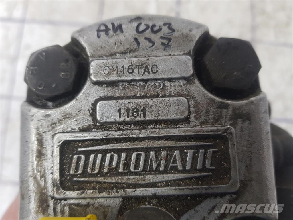  Duplomatic gear pump Daru tertozékok és felszerelések