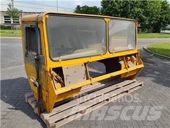 Faun KF lower cabin Vezetőfülke és belső tartozékok
