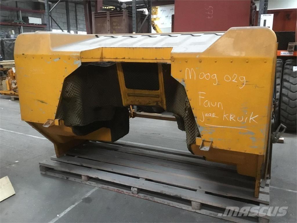 Faun KF lower cabin Vezetőfülke és belső tartozékok
