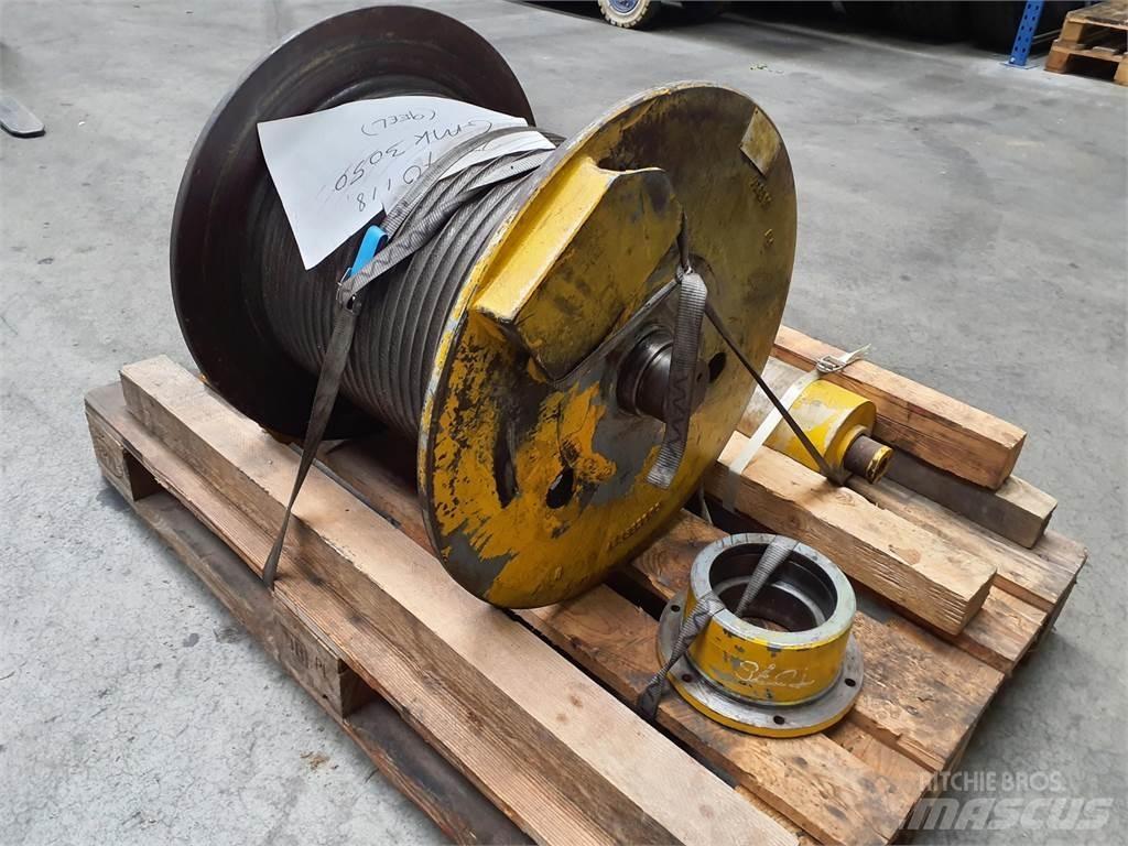 Grove GMK 3050 winch Daru tertozékok és felszerelések