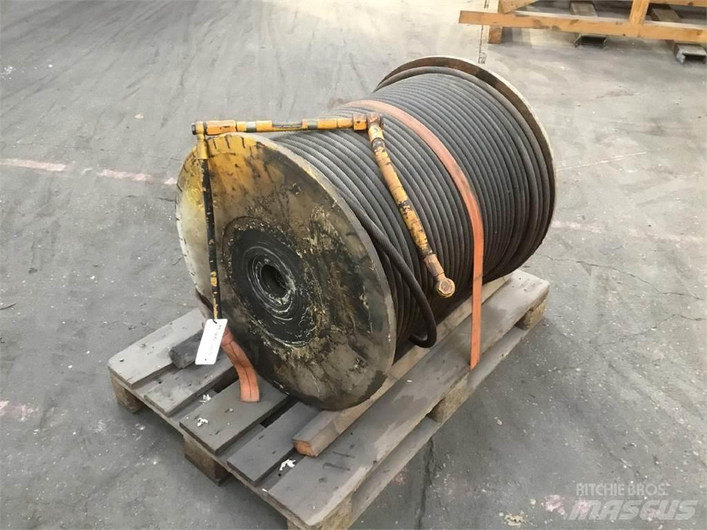 Grove GMK 5200 winch Daru tertozékok és felszerelések