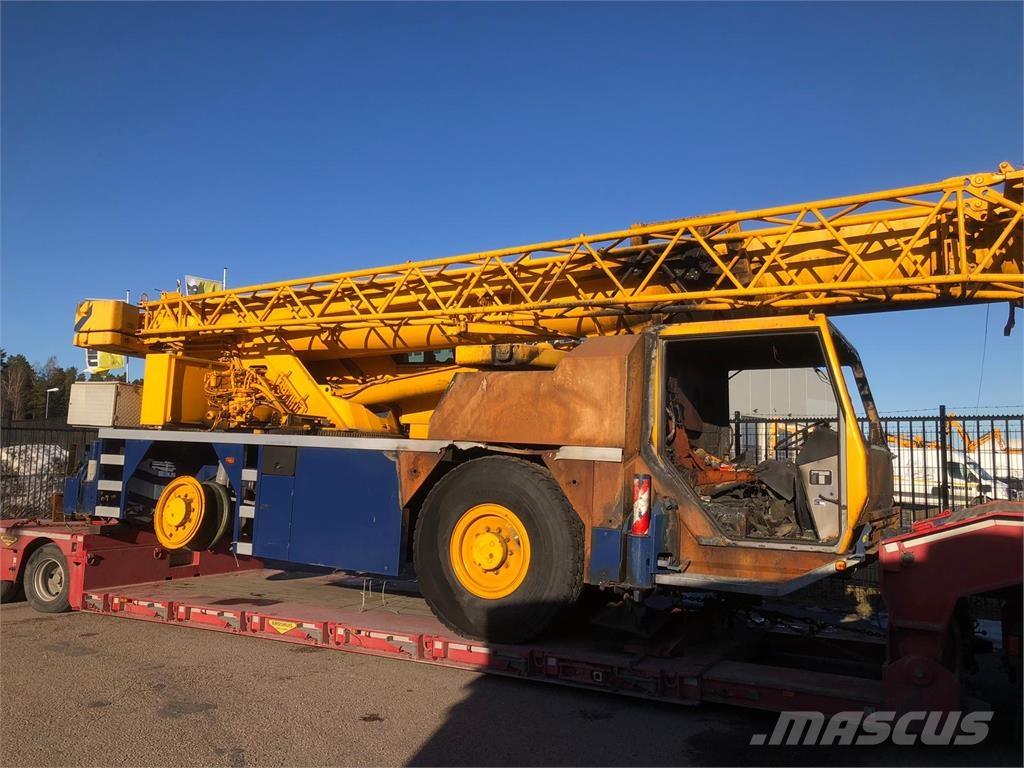 Liebherr LTM 1030-2 Terepdaruk