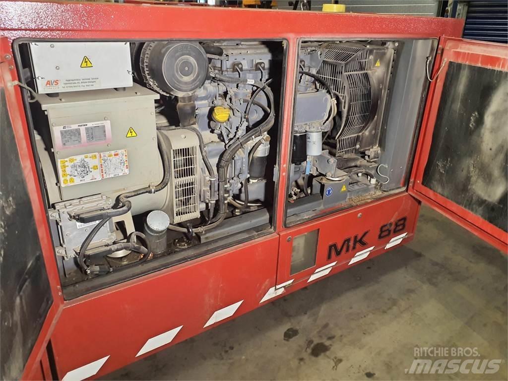 Liebherr MK 88 upper Daru tertozékok és felszerelések