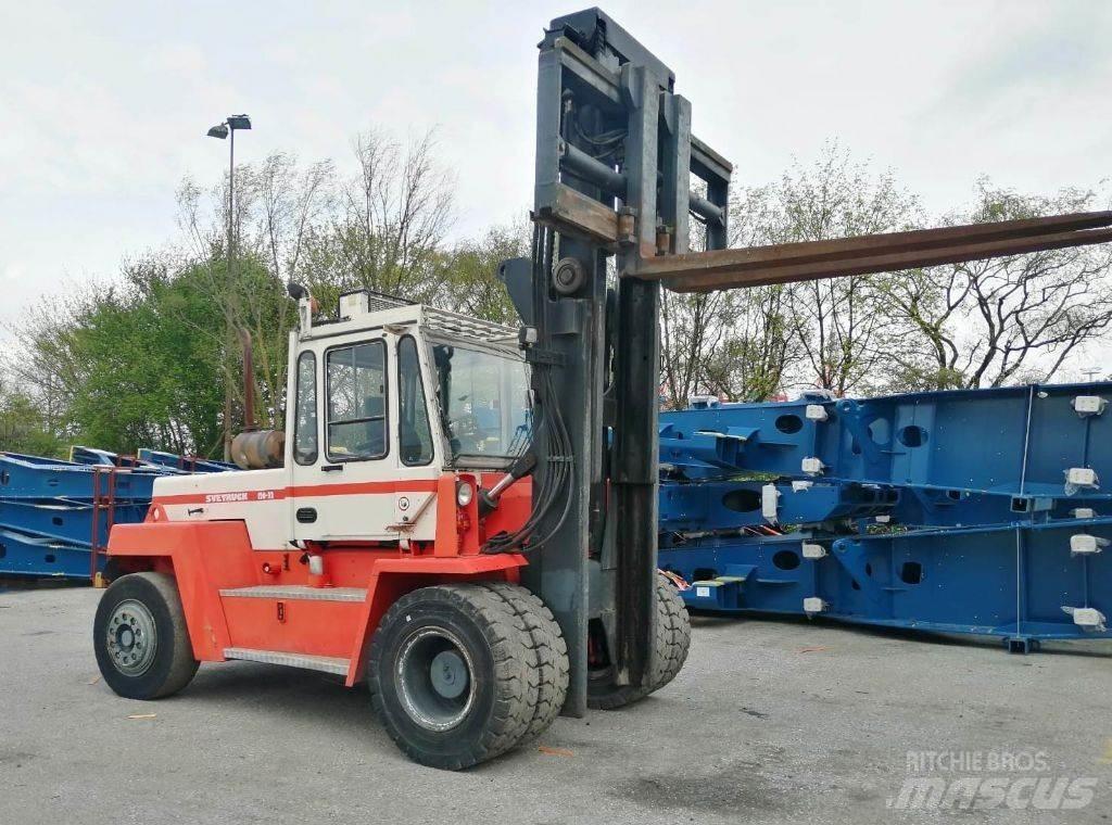 Svetruck 13,6-120-32 Dízel targoncák
