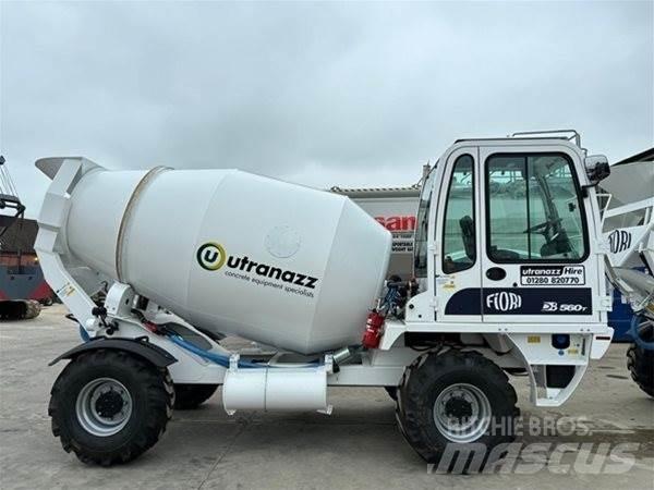 Fiori DB560T Betonkeverők/Betonpumpák