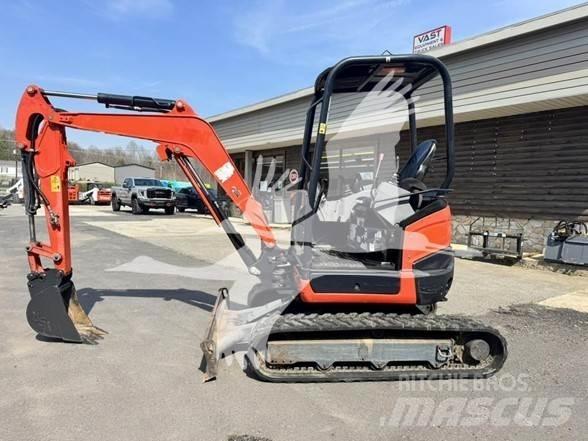 Kubota U27-4 Mini kotrók < 7t