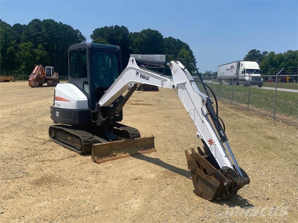 Bobcat E32 Építőipar - Egyebek