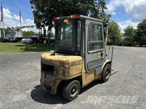 CAT DP30K Építőipar - Egyebek