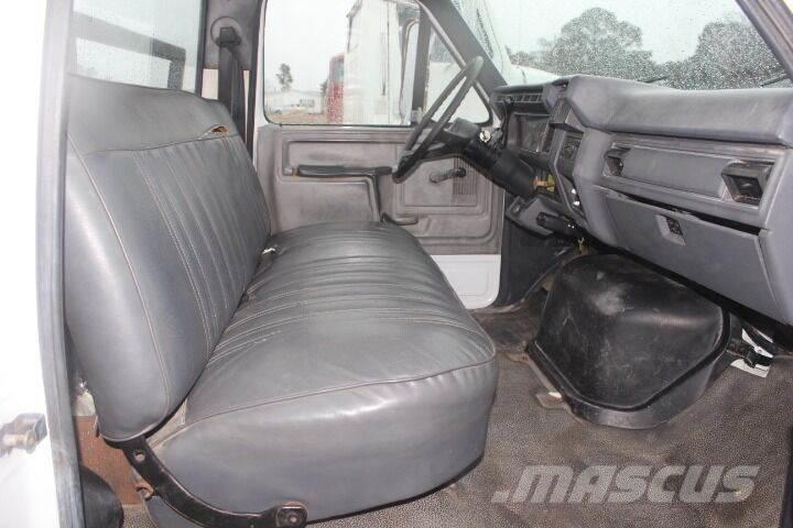 Ford F-600 Építőipar - Egyebek
