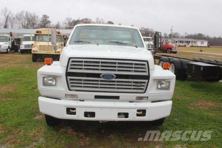 Ford F-600 Építőipar - Egyebek