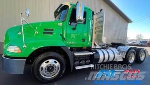Mack CXU613 Építőipar - Egyebek