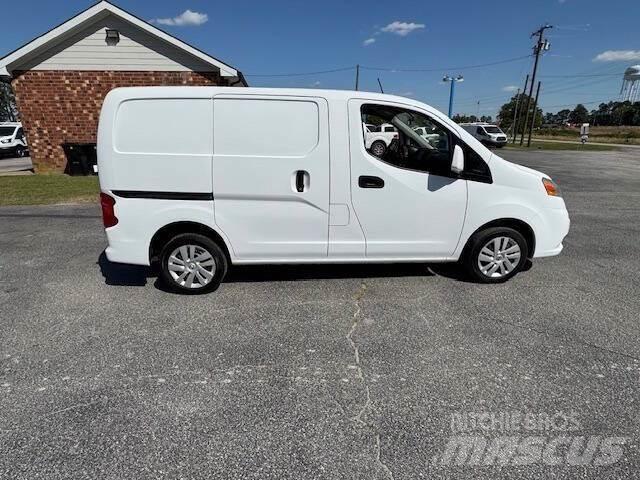 Nissan NV200 Építőipar - Egyebek