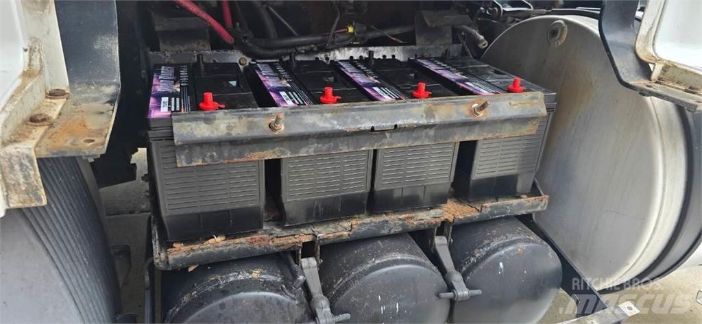 Volvo VNL Építőipar - Egyebek