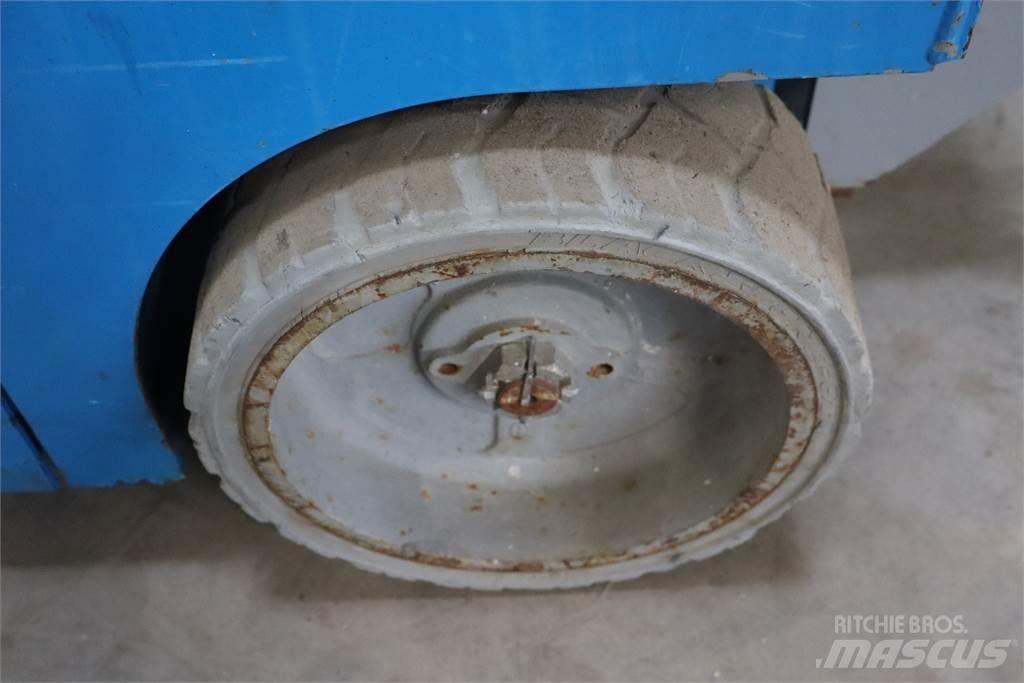Genie GS1532 Ollós emelők