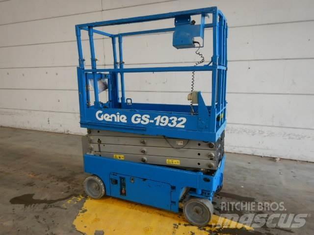 Genie GS1932 Ollós emelők