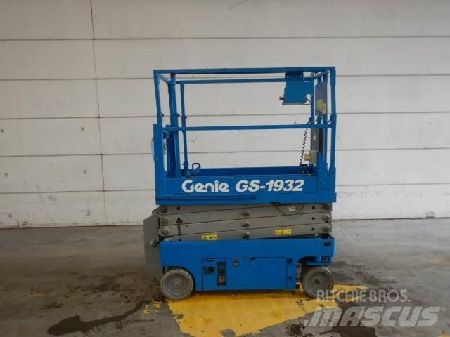 Genie GS1932 Ollós emelők