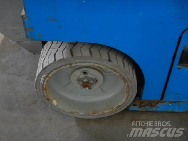 Genie GS1932 Ollós emelők