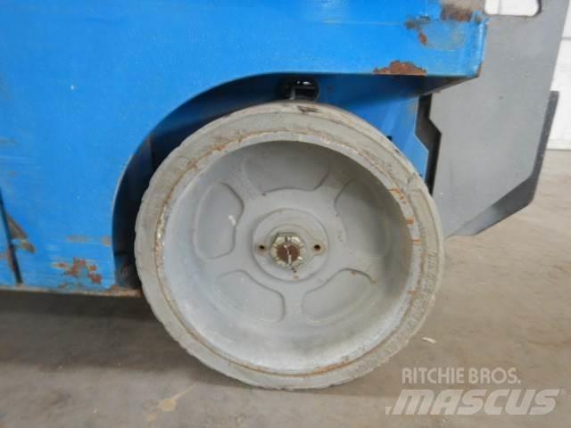 Genie GS2032 Ollós emelők