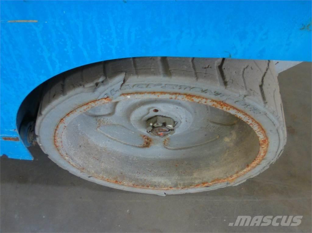 Genie GS2032 Ollós emelők